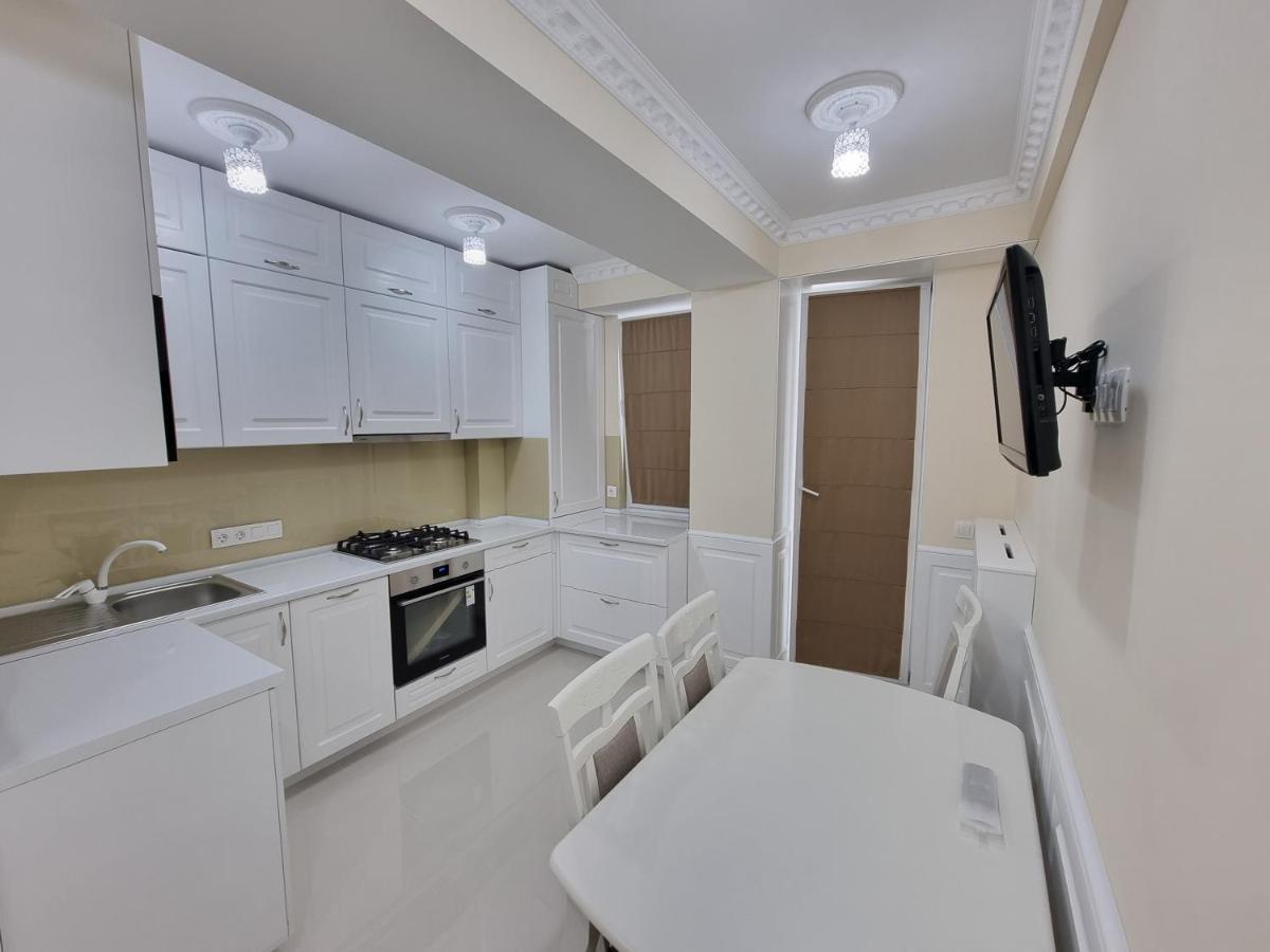 Tourist Grand Apartments Ultracentral Kiszyniów Zewnętrze zdjęcie