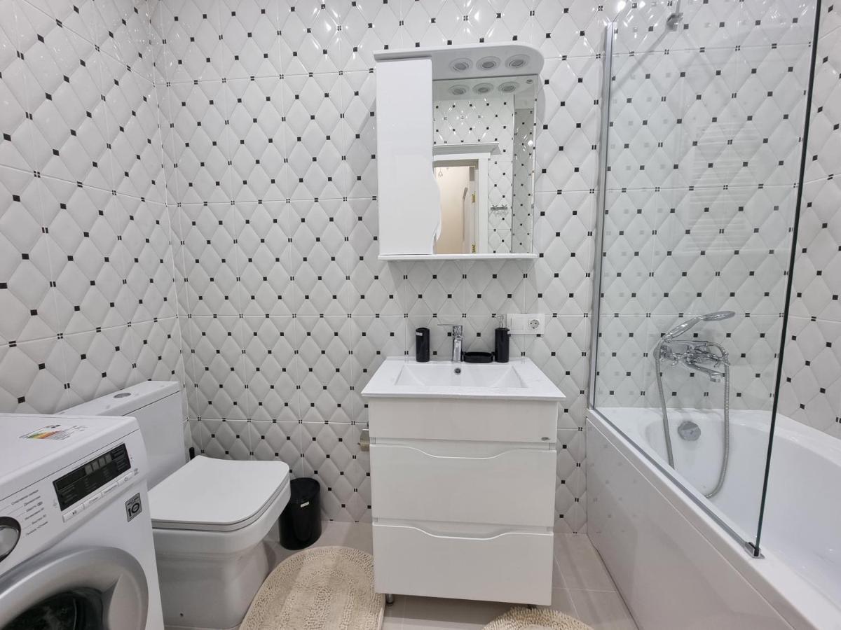 Tourist Grand Apartments Ultracentral Kiszyniów Zewnętrze zdjęcie